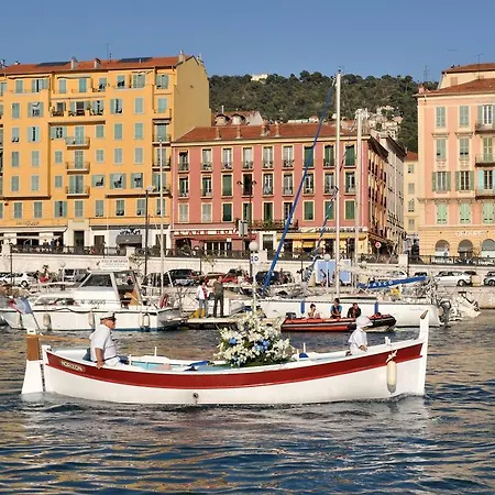 Vic's Land Holidays 5* Grimaud