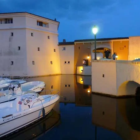 Kamp alanı Vic's Land Holidays