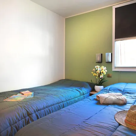 Vic's Land Holidays 5* Grimaud