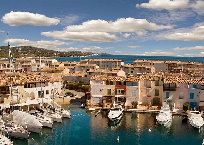 مكان تخييم Vic's Land Holidays 5*