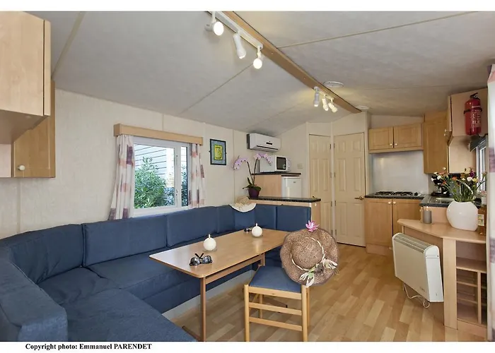 Vic's Land Holidays مكان تخييم 5*