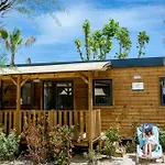 Camping Vic's Land Holidays