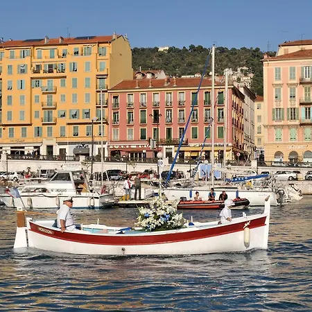 Vic's Land Holidays 5* Grimaud