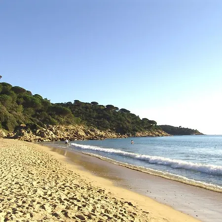 Vic's Land Holidays Grimaud