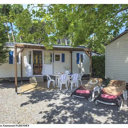 Vic's Land Holidays Grimaud